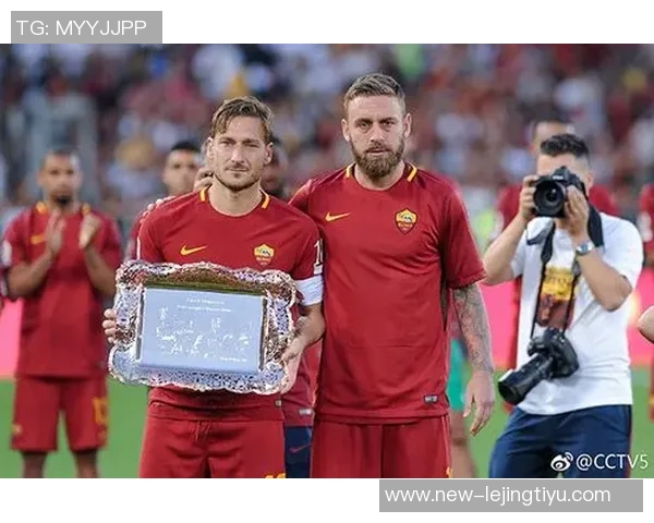 托蒂与女友迁入新居紧邻罗马主场告别270平米旧公寓 托蒂与女友迁入新居紧邻罗马主场告别270平米旧公寓