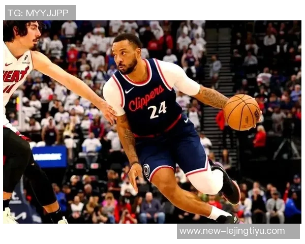 小卡生涯得分突破一万五快船急需他的得分助力